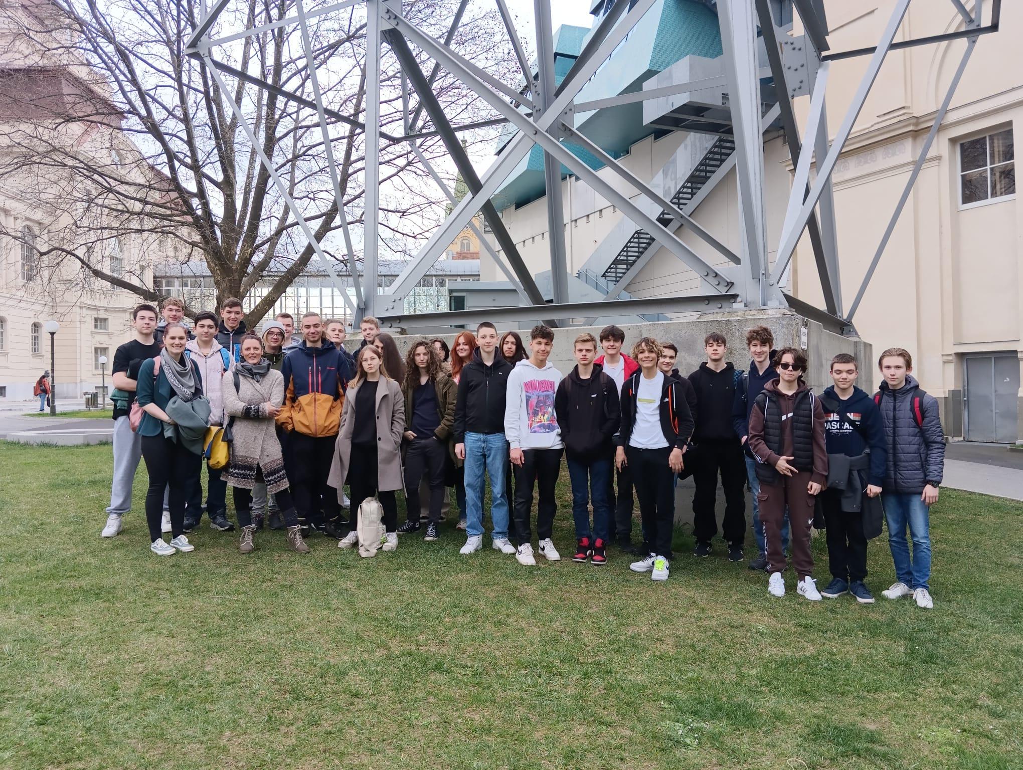 Die 1CHIF auf den Spuren klassischer und moderner Literatur in Graz